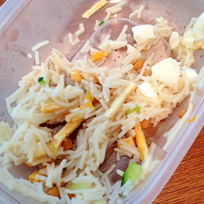 離乳食☆納豆入りそうめん